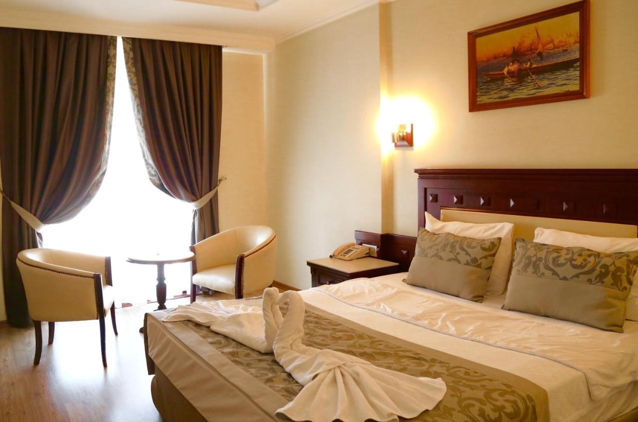 Kumburgaz Blue World Hotel Buyukcekmece Exterior photo